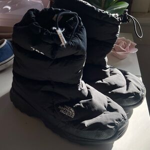 The North Face Black Insulated Booties